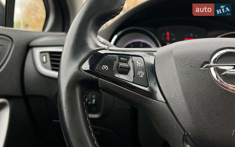 Универсал Opel Astra 2018 в Львове