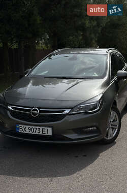 Універсал Opel Astra 2016 в Городку