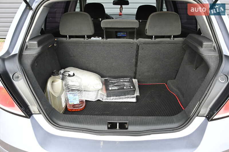 Хэтчбек Opel Astra 2004 в Бердичеве фото 21 Хэтчбек Opel Astra 2004 в Бердичеве