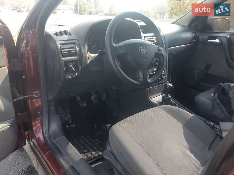 Седан Opel Astra 2009 в Харькове
