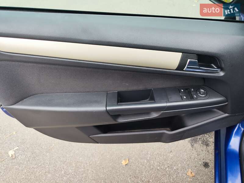 Универсал Opel Astra 2008 в Киеве фото 29 Универсал Opel Astra 2008 в Киеве