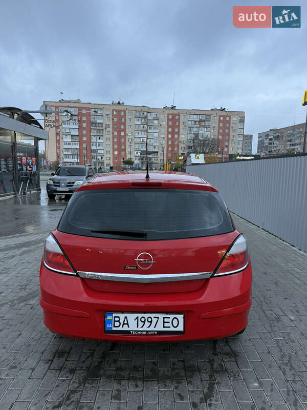 Хетчбек Opel Astra 2006 в Олександрії