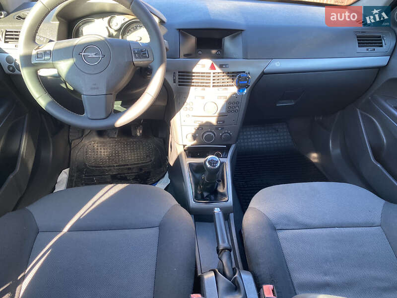 Универсал Opel Astra 2006 в Снятине фото 24 Универсал Opel Astra 2006 в Снятине