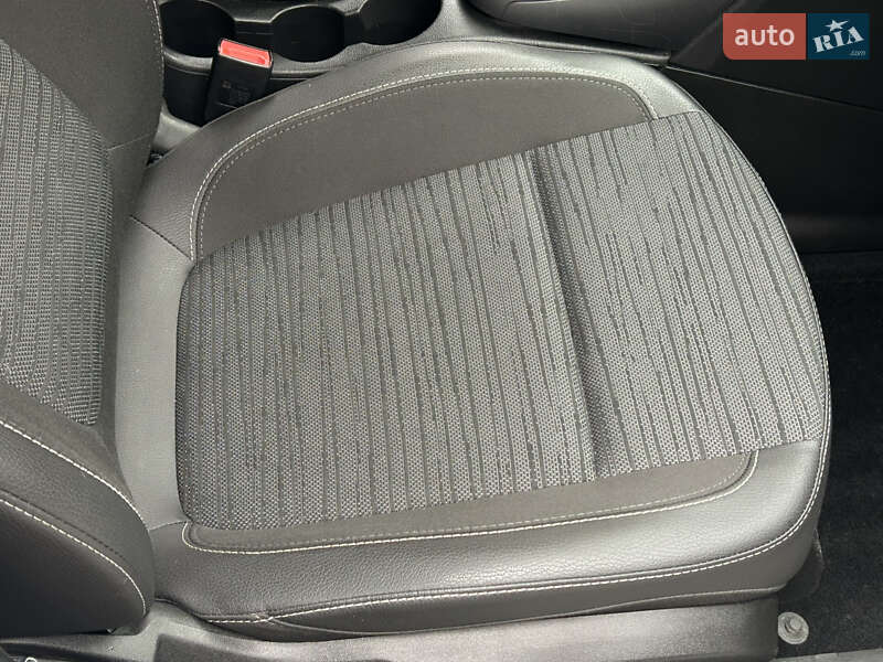 Седан Opel Astra 2017 в Мукачевому фото 16 Седан Opel Astra 2017 в Мукачевому