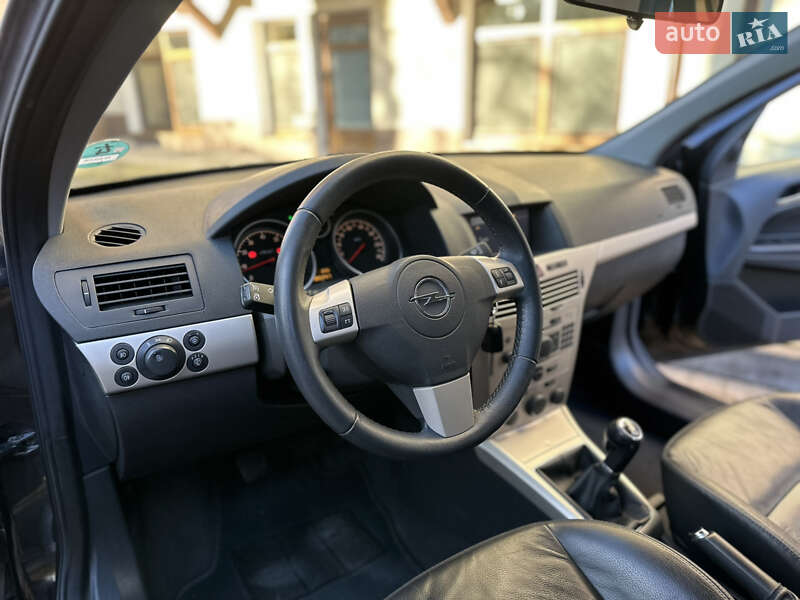 Універсал Opel Astra 2008 в Дрогобичі фото 122 Універсал Opel Astra 2008 в Дрогобичі