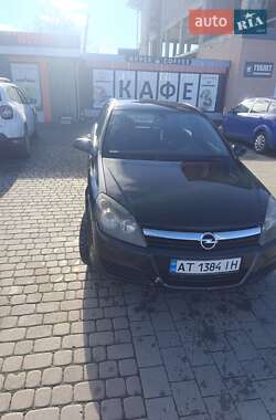 Хетчбек Opel Astra 2005 в Івано-Франківську
