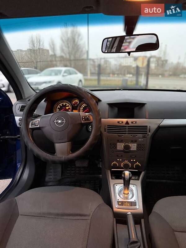 Хетчбек Opel Astra 2006 в Києві