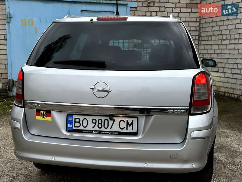 Универсал Opel Astra 2009 в Николаеве фото 17 Универсал Opel Astra 2009 в Николаеве