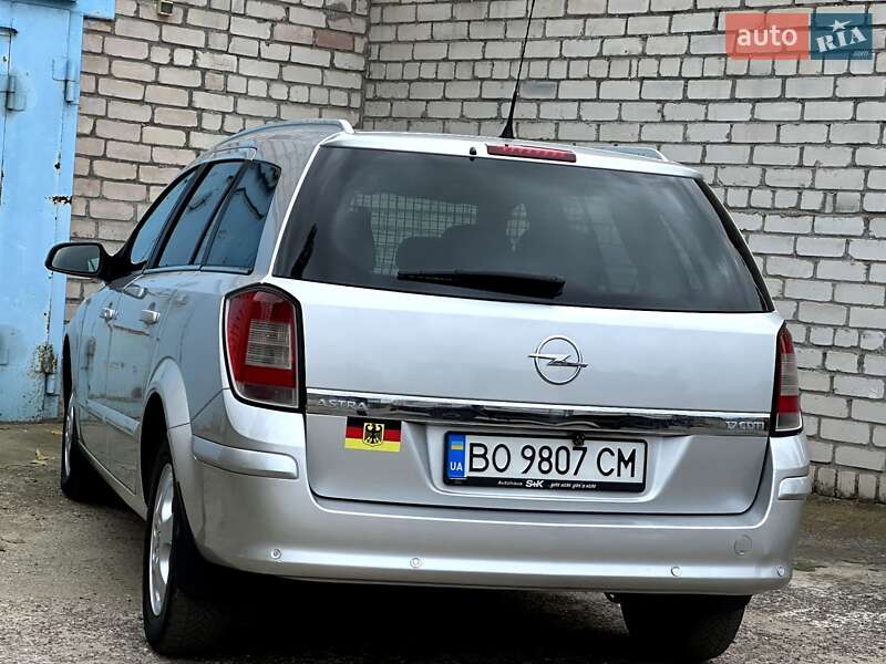 Универсал Opel Astra 2009 в Николаеве фото 15 Универсал Opel Astra 2009 в Николаеве