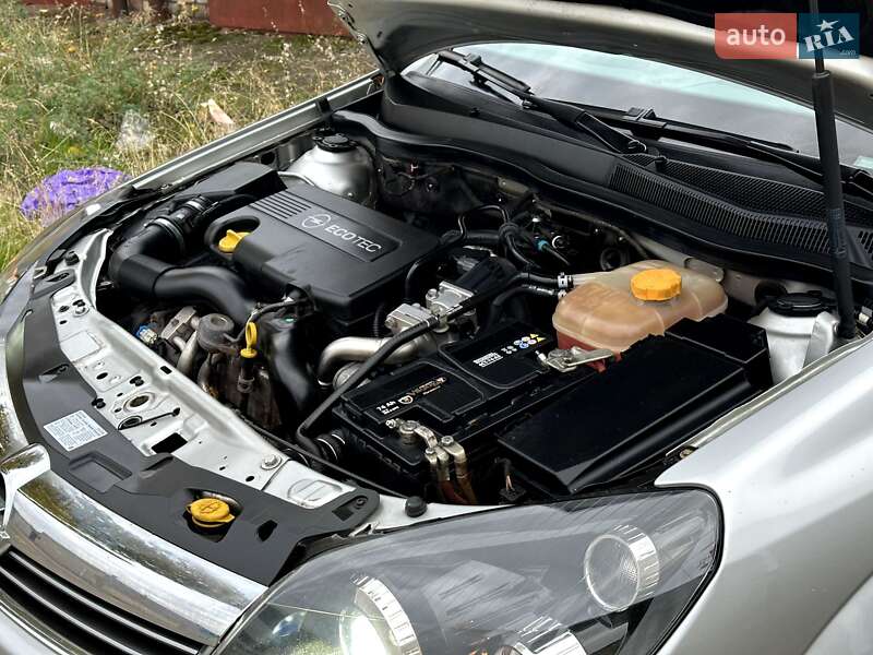 Универсал Opel Astra 2009 в Николаеве фото 47 Универсал Opel Astra 2009 в Николаеве