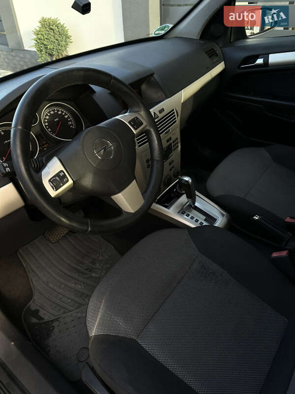 Универсал Opel Astra 2008 в Перемышлянах