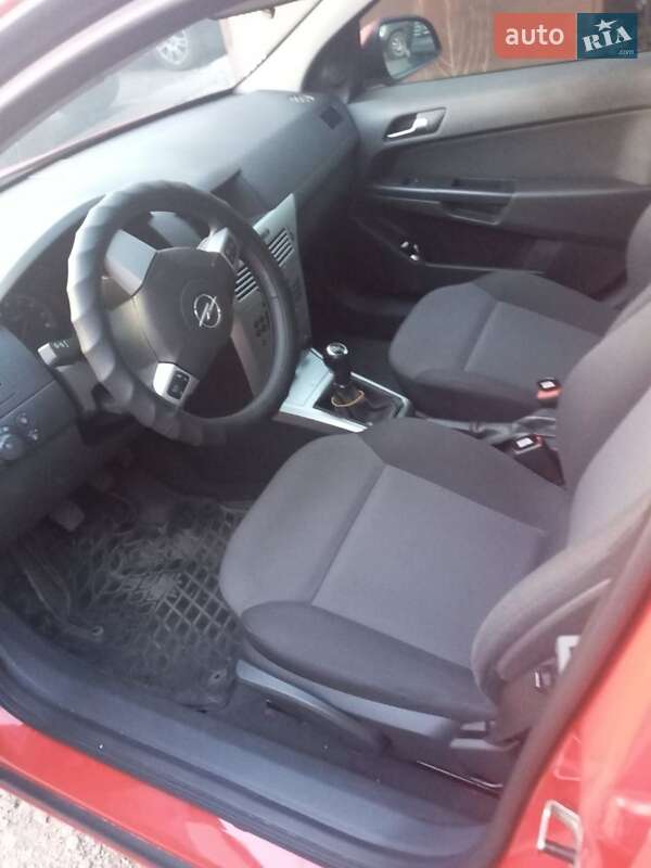 Универсал Opel Astra 2010 в Синельниково фото 5 Универсал Opel Astra 2010 в Синельниково