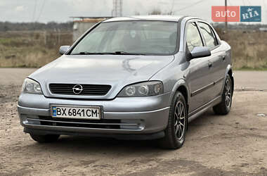 Седан Opel Astra 2007 в Новому Бузі