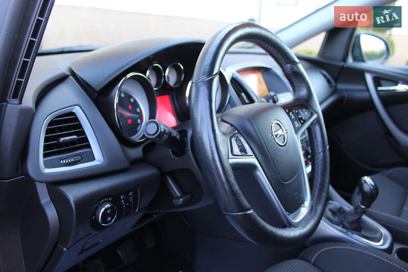 Универсал Opel Astra 2015 в Дрогобыче фото 54 Универсал Opel Astra 2015 в Дрогобыче