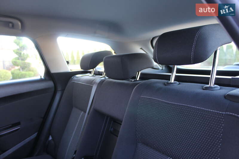 Универсал Opel Astra 2015 в Дрогобыче фото 79 Универсал Opel Astra 2015 в Дрогобыче