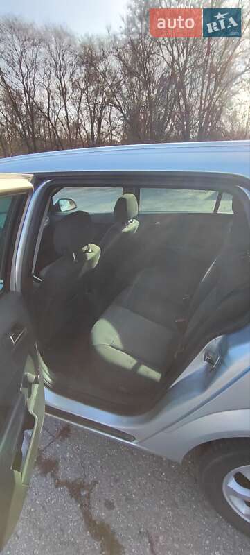 Универсал Opel Astra 2010 в Киеве