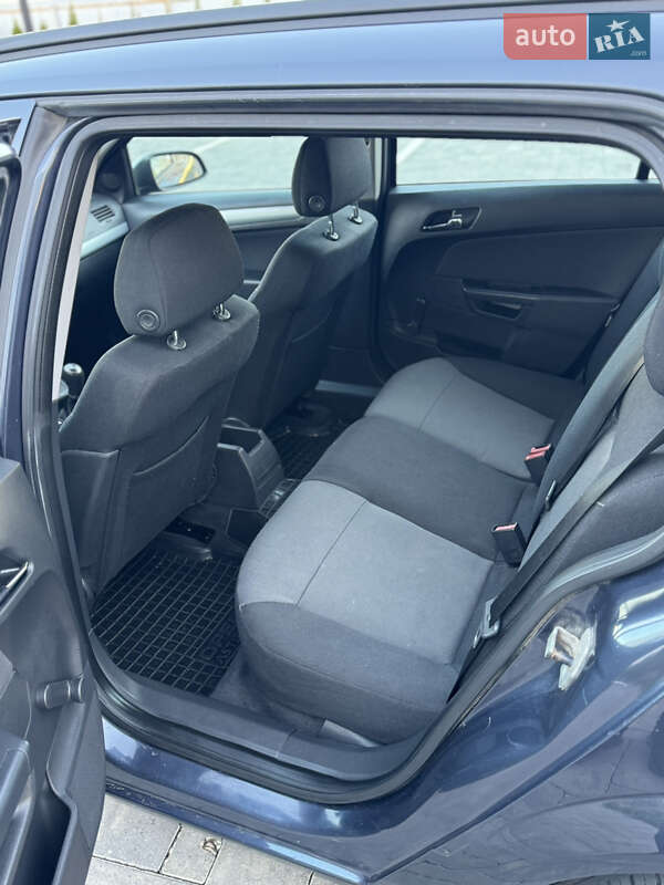 Универсал Opel Astra 2006 в Луцке фото 16 Универсал Opel Astra 2006 в Луцке