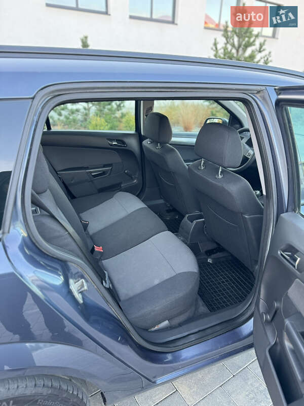 Универсал Opel Astra 2006 в Луцке фото 19 Универсал Opel Astra 2006 в Луцке