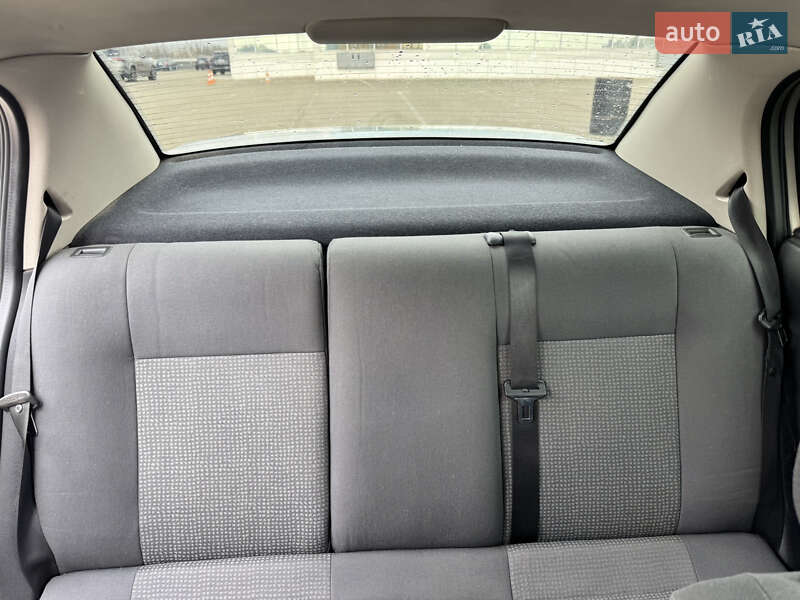 Седан Opel Astra 2008 в Киеве