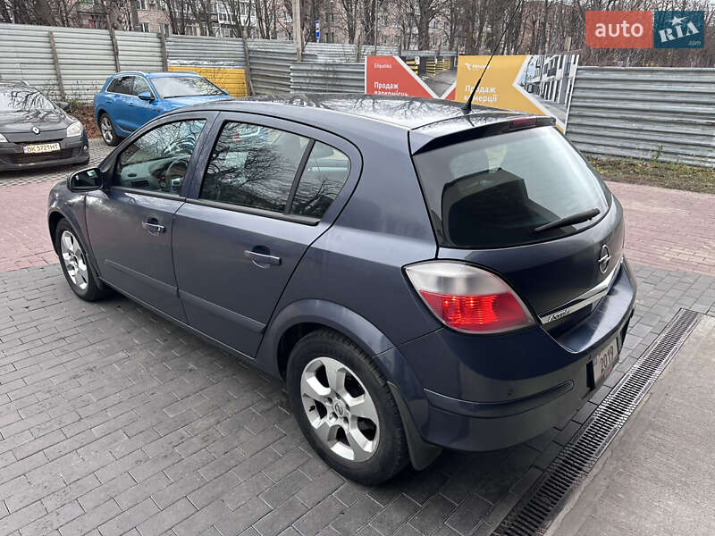 Хэтчбек Opel Astra 2006 в Ровно фото 8 Хэтчбек Opel Astra 2006 в Ровно