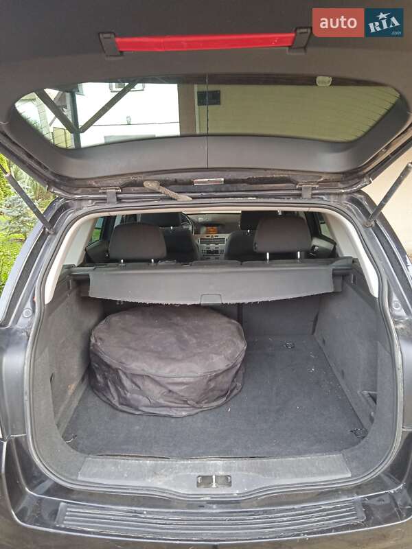 Універсал Opel Astra 2009 в Бучачі