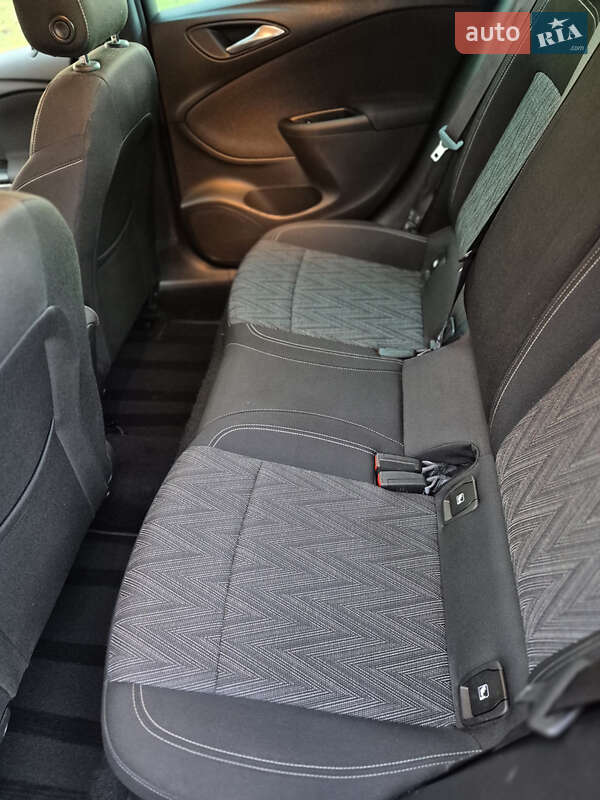 Универсал Opel Astra 2020 в Хмельницком