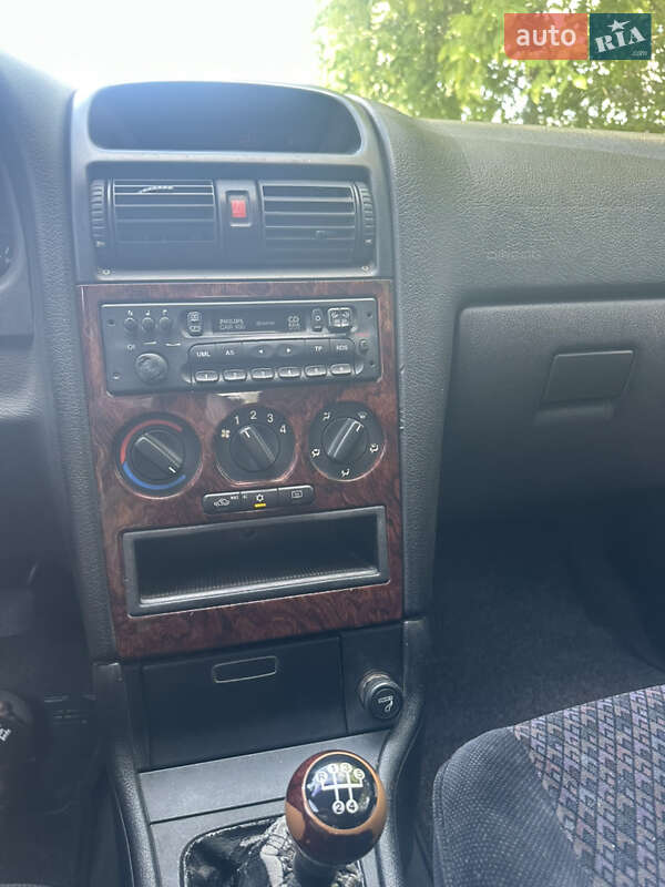 Универсал Opel Astra 1998 в Ивано-Франковске