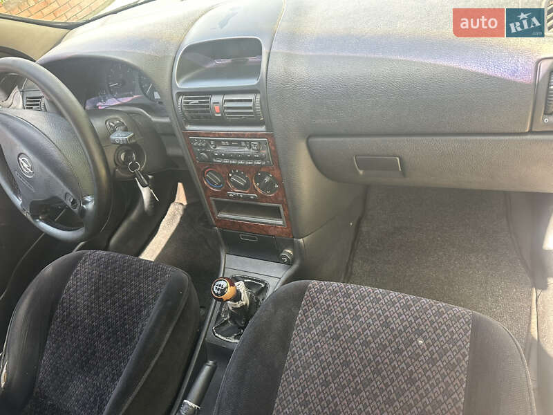 Универсал Opel Astra 1998 в Ивано-Франковске