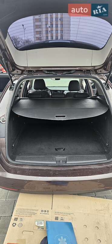 Универсал Opel Astra 2016 в Черкассах