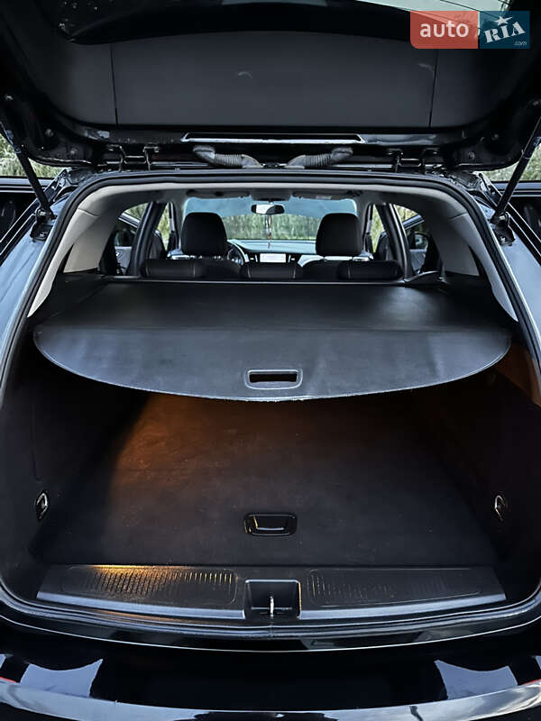 Универсал Opel Astra 2017 в Ивано-Франковске