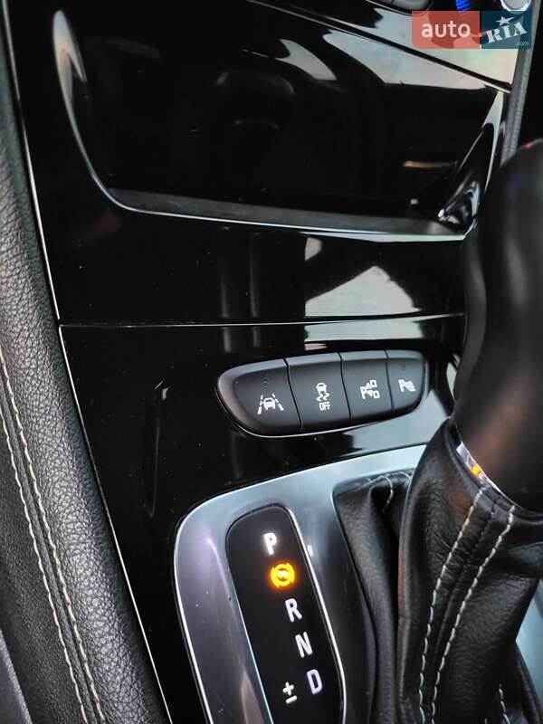 Універсал Opel Astra 2017 в Ужгороді