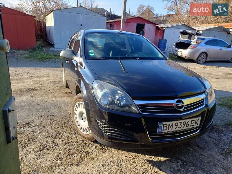 Хетчбек Opel Astra 2009 в Сумах