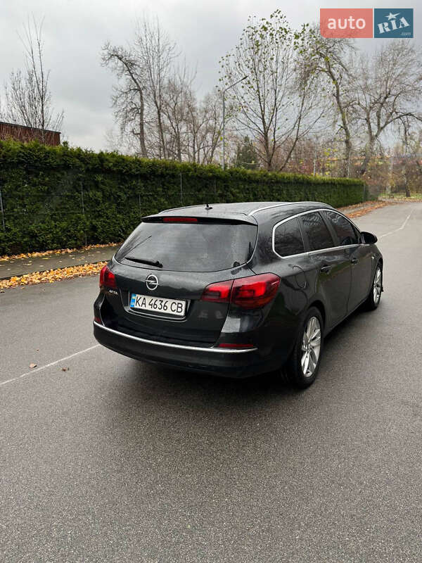 Универсал Opel Astra 2013 в Киеве фото 11 Универсал Opel Astra 2013 в Киеве