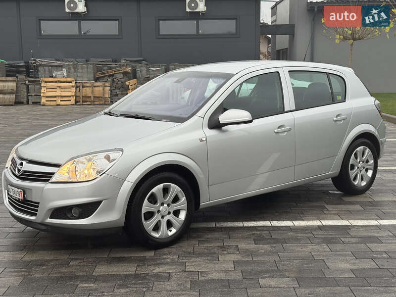 Хетчбек Opel Astra 2009 в Луцьку фото 5 Хетчбек Opel Astra 2009 в Луцьку