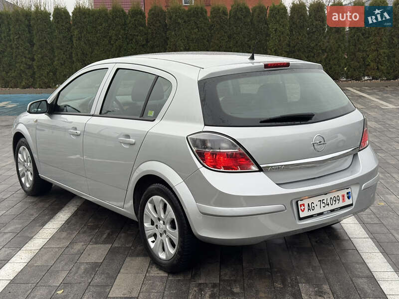 Хетчбек Opel Astra 2009 в Луцьку фото 7 Хетчбек Opel Astra 2009 в Луцьку