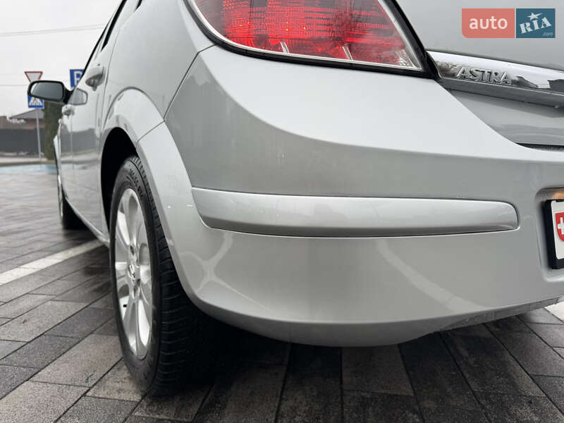 Хетчбек Opel Astra 2009 в Луцьку фото 34 Хетчбек Opel Astra 2009 в Луцьку