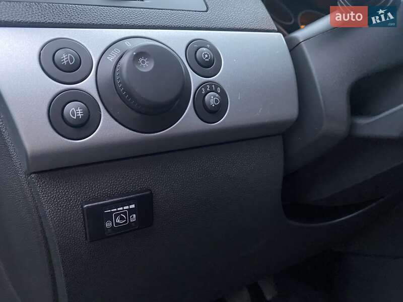 Универсал Opel Astra 2010 в Харькове