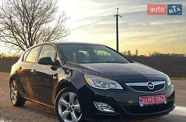 Хэтчбек Opel Astra 2009 в Корсуне-Шевченковском