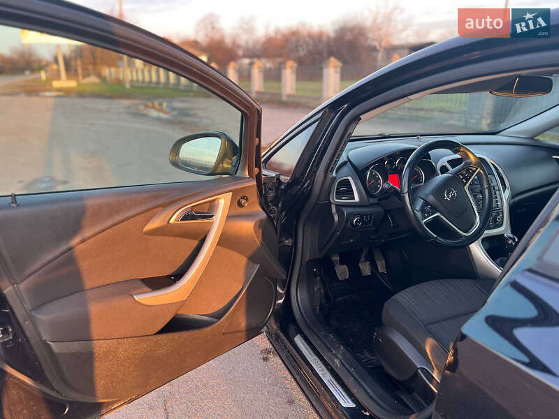 Хетчбек Opel Astra 2009 в Корсунь-Шевченківському