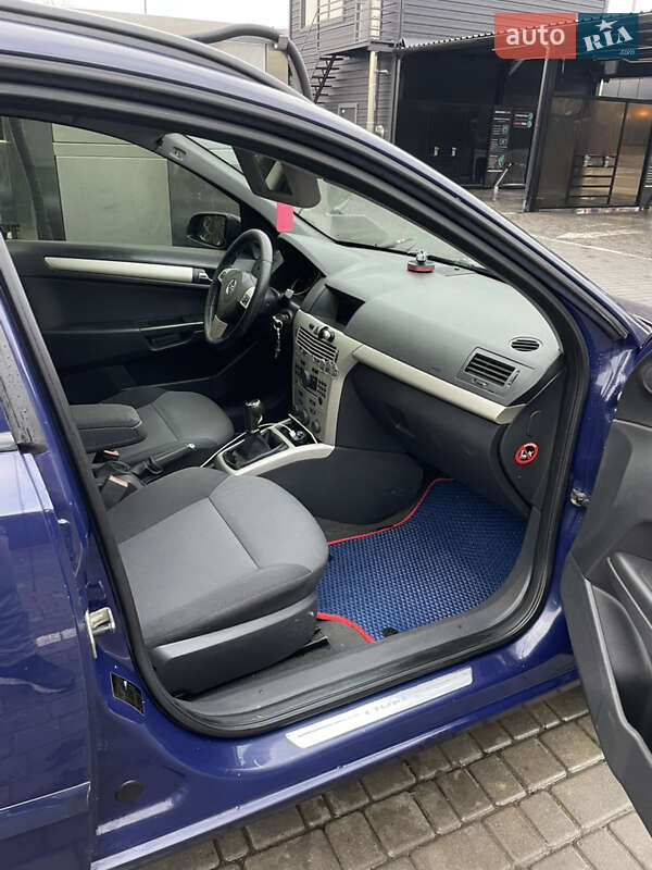 Универсал Opel Astra 2008 в Звягеле фото 25 Универсал Opel Astra 2008 в Звягеле