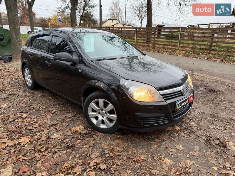Хэтчбек Opel Astra 2005 в Киеве