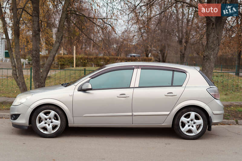 Хэтчбек Opel Astra 2007 в Полтаве фото 3 Хэтчбек Opel Astra 2007 в Полтаве