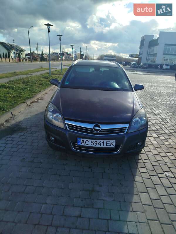 Універсал Opel Astra 2008 в Ковелі