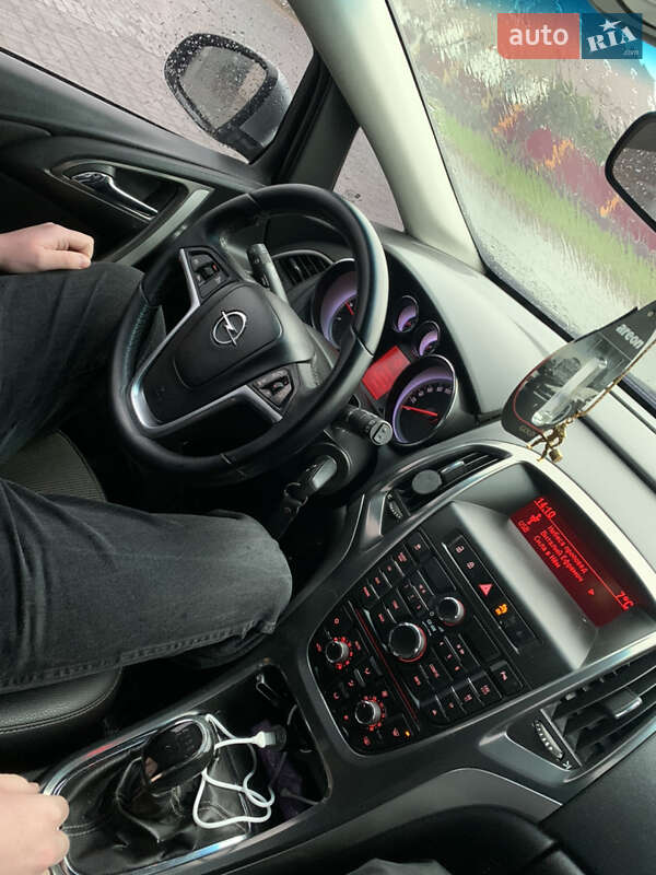 Універсал Opel Astra 2011 в Звенигородці фото 4 Універсал Opel Astra 2011 в Звенигородці