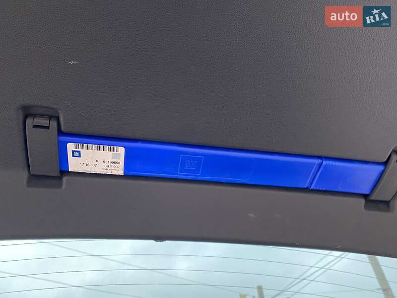 Универсал Opel Astra 2008 в Полтаве