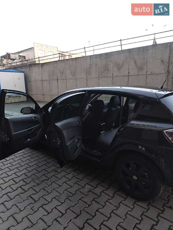 Хэтчбек Opel Astra 2013 в Тернополе фото 6 Хэтчбек Opel Astra 2013 в Тернополе
