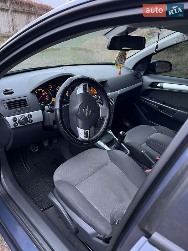 Універсал Opel Astra 2009 в Броварах фото 11 Універсал Opel Astra 2009 в Броварах