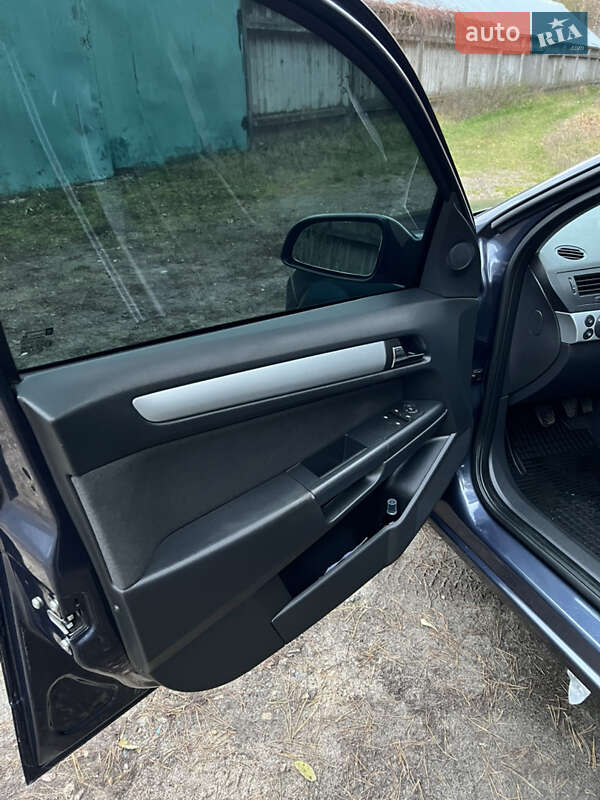 Універсал Opel Astra 2009 в Броварах фото 16 Універсал Opel Astra 2009 в Броварах