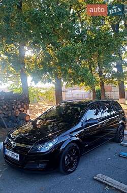 Універсал Opel Astra 2005 в Кропивницькому