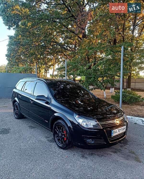 Универсал Opel Astra 2005 в Кропивницком